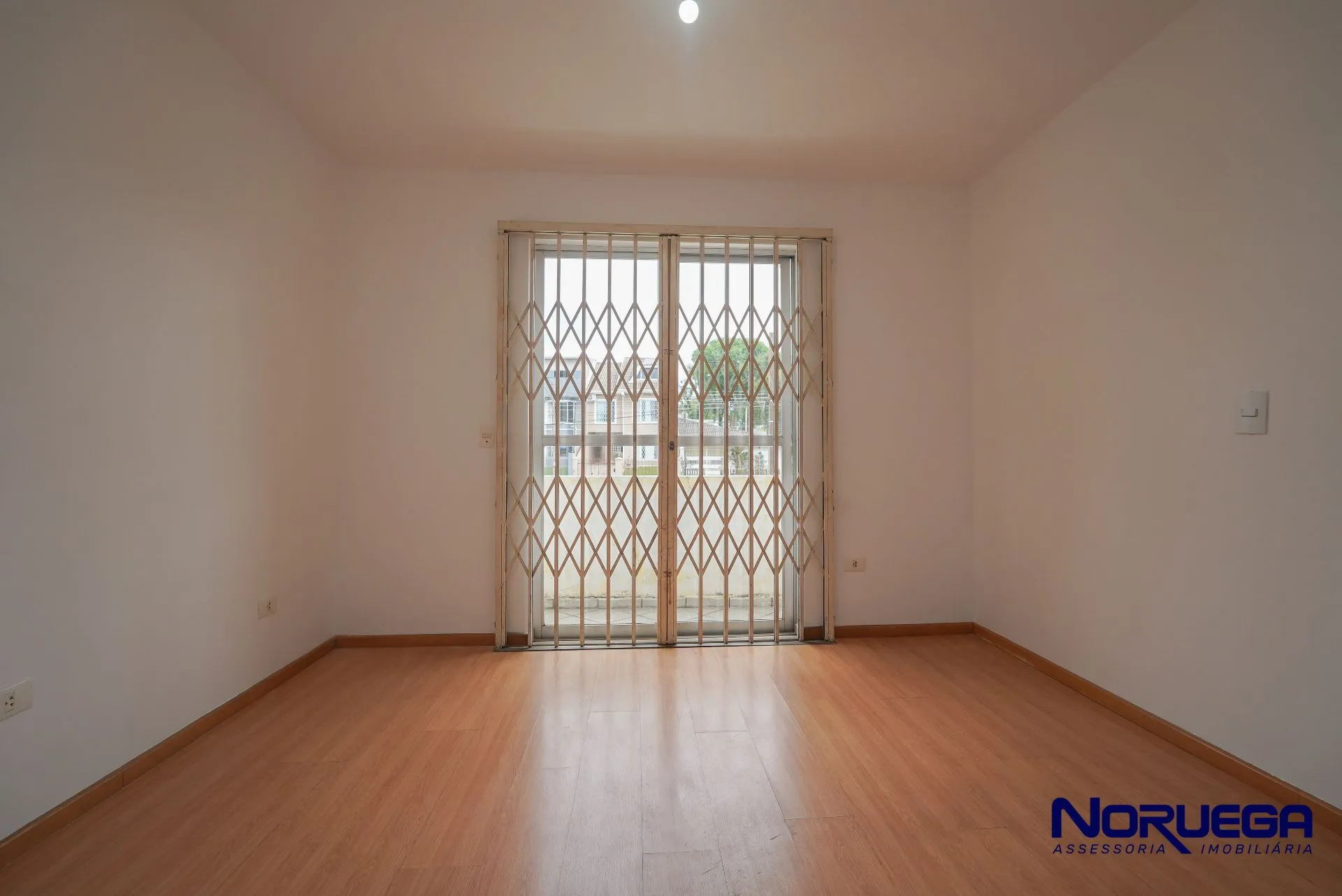 Garden in a 3-bedroom house, 103 m² — photo 15