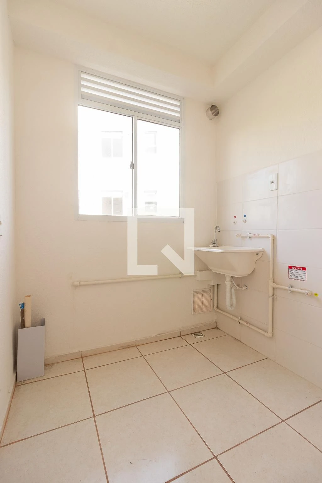Unfurnished 2-bedroom apartment with 1 bathroom and 1 parking — photo 23