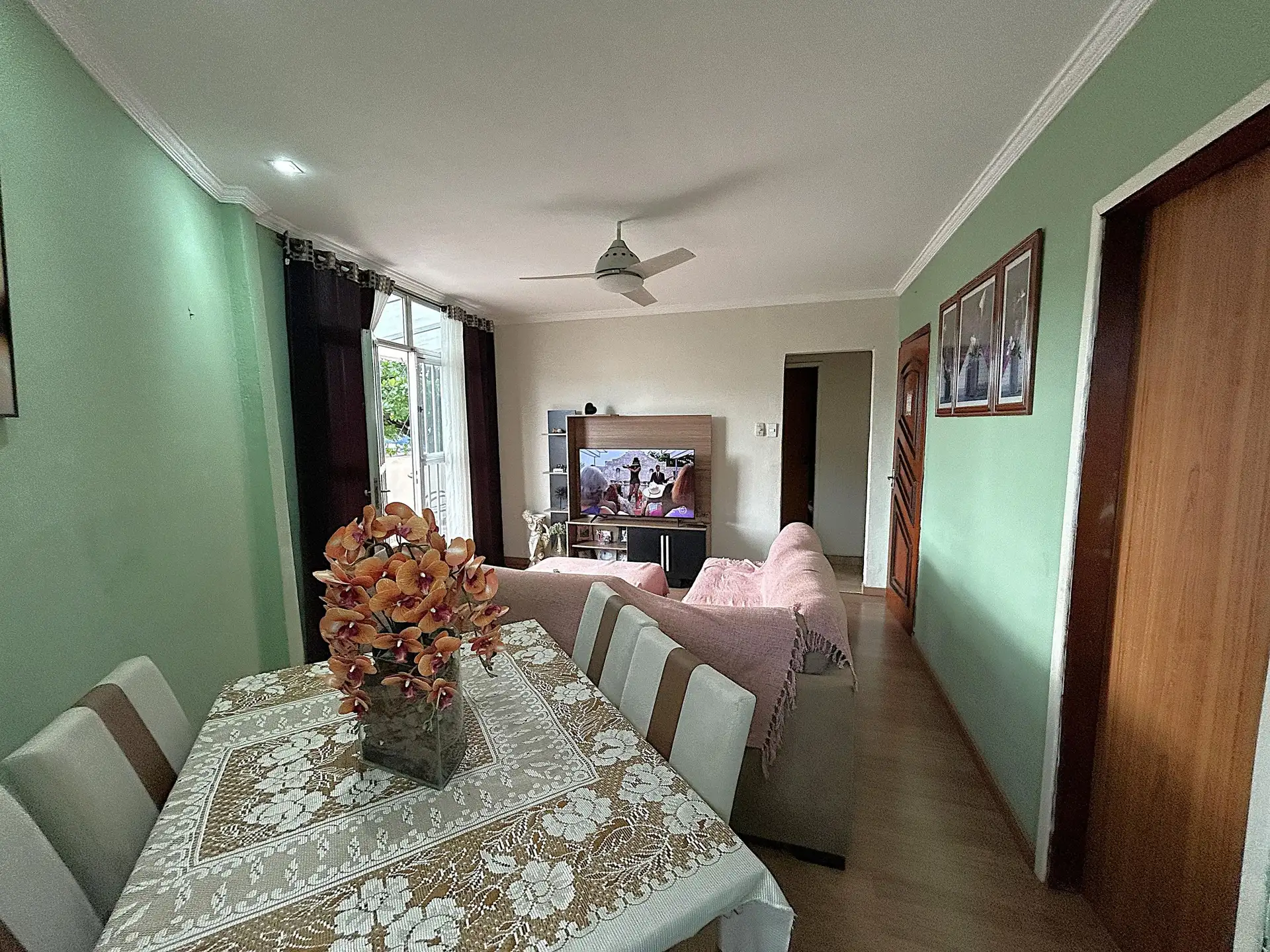 2-bedroom apartment with a home office in Rio de Janeiro