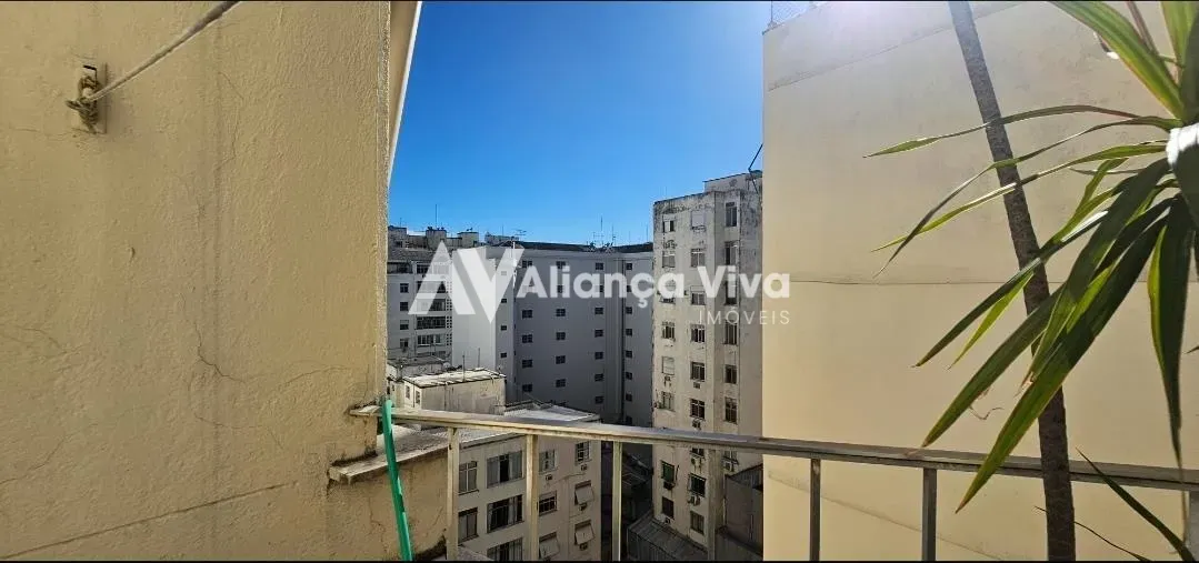Apartamento mobiliado com 5 quartos e cozinha com fogão a gás — photo 35