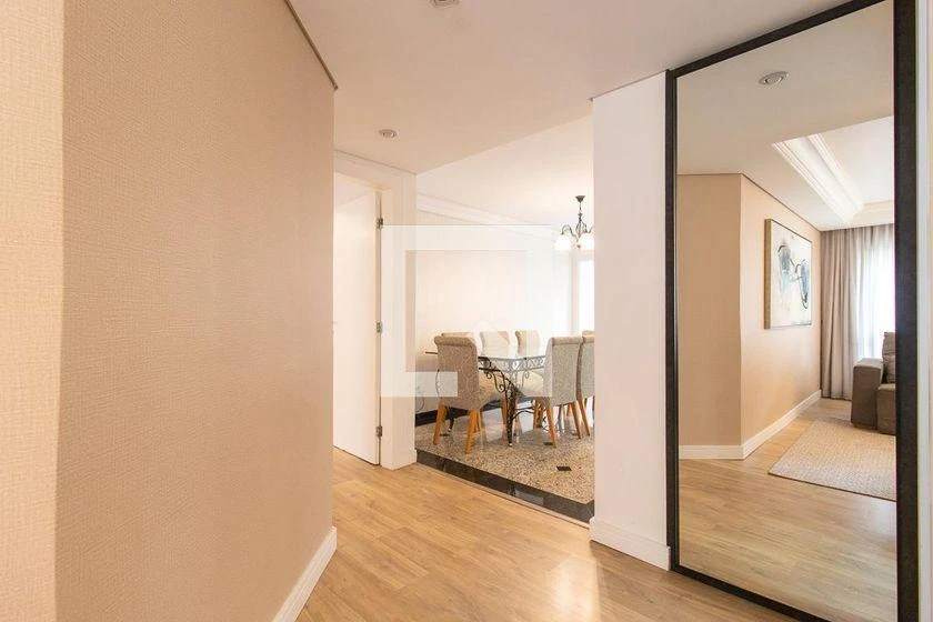 Bathtub in a 3-bedroom apartment, 176 m² — photo 37