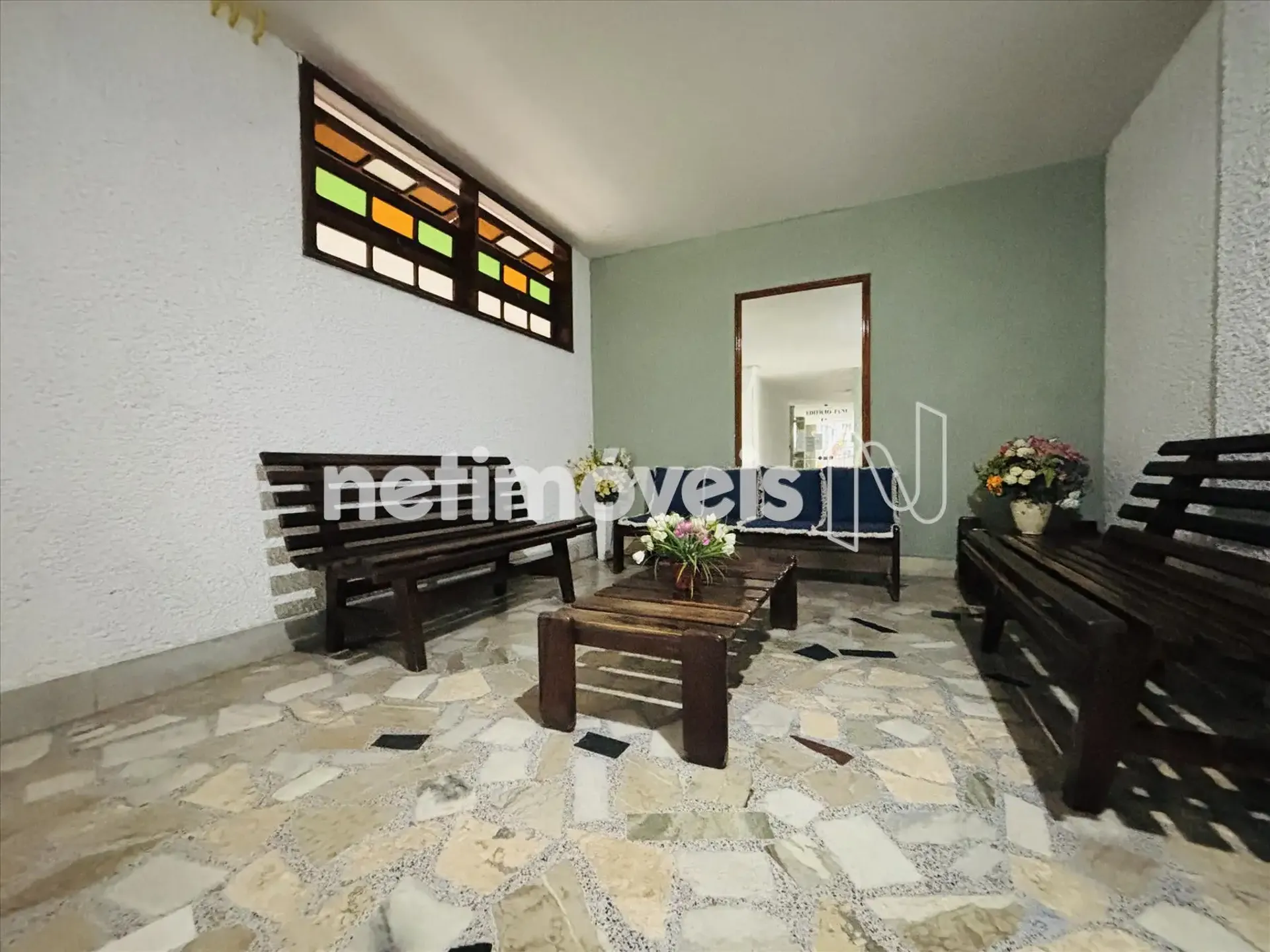 Apartamento com 2 quartos, cozinha separada e 1 banheiro — photo 28