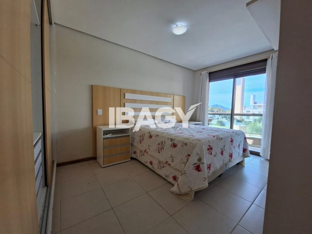 Furnished apartment, 100 m², with a grill on the balcony — photo 10