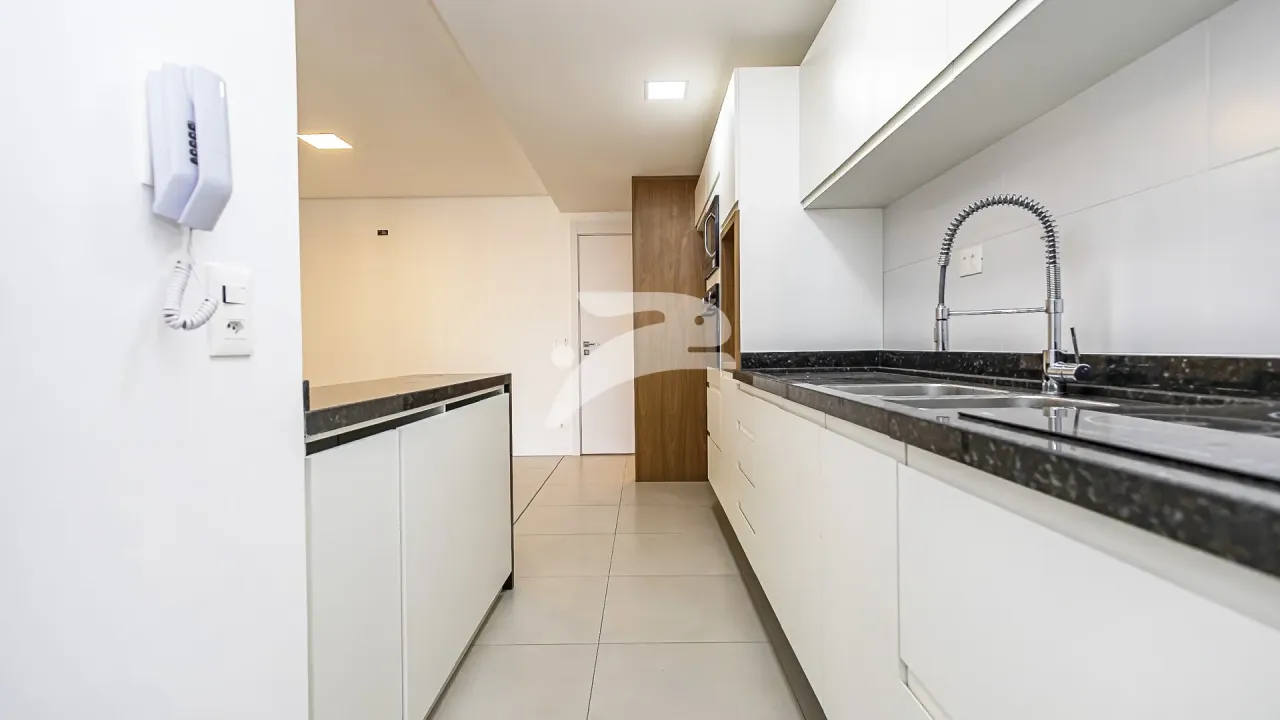 2-bedroom apartment with 160 m² and open-plan kitchen — photo 8