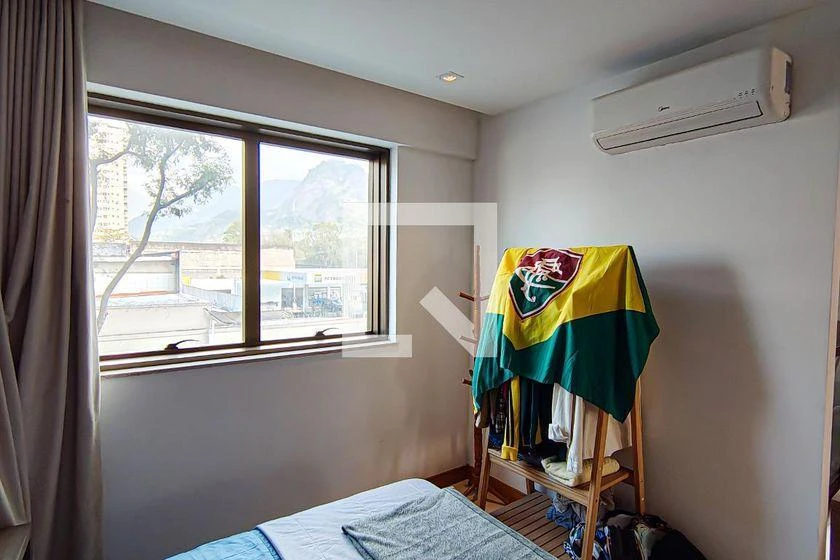 Оренда мебльованої 1-кімнатної квартири 40 м² з душем у склі — photo 7