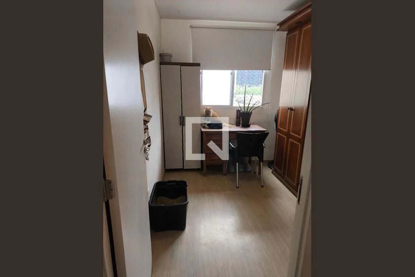 Furnished 48 m² apartment with 2 bedrooms and home office — photo 3