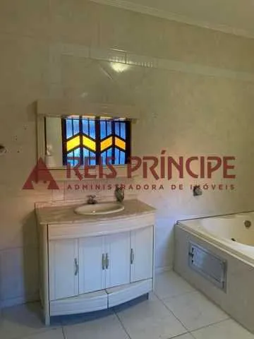 Casa sem mobília com 2 quartos e banheiro com box — photo 14