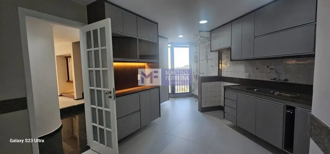 Unfurnished apartment with 3 bedrooms and 5 bathrooms — photo 10