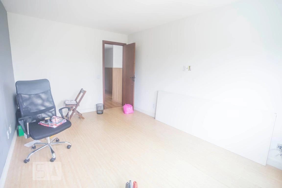 Furnished 680 m² house with 3 bedrooms — photo 7