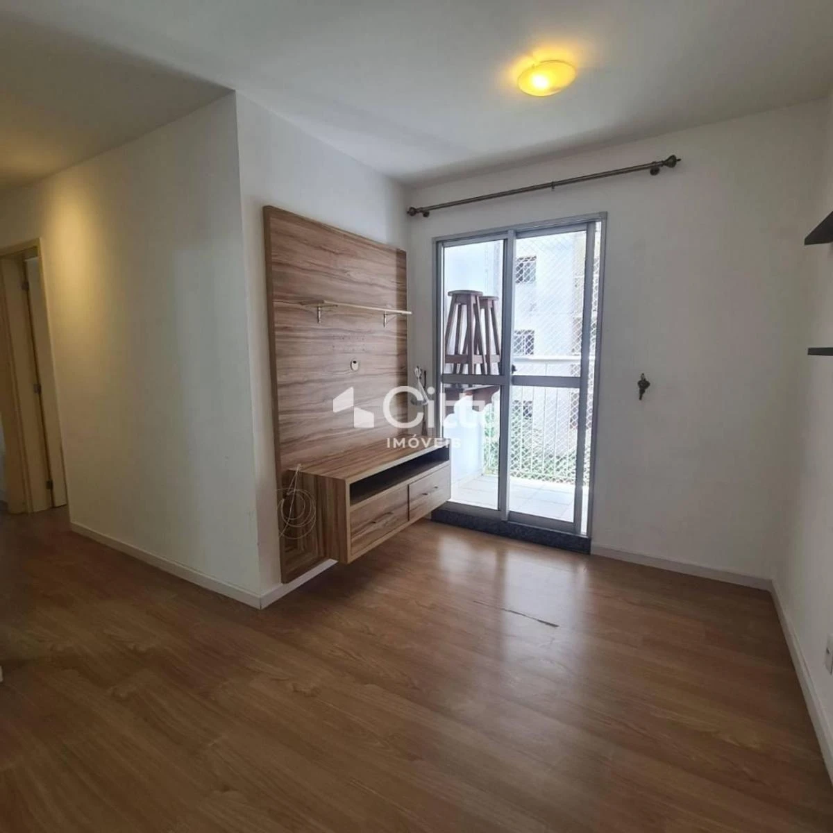 Apartment, 57 m², with wood or laminate floors
