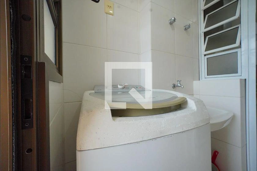 Furnished 80 m² apartment with 2 bedrooms and 2 baths — photo 29
