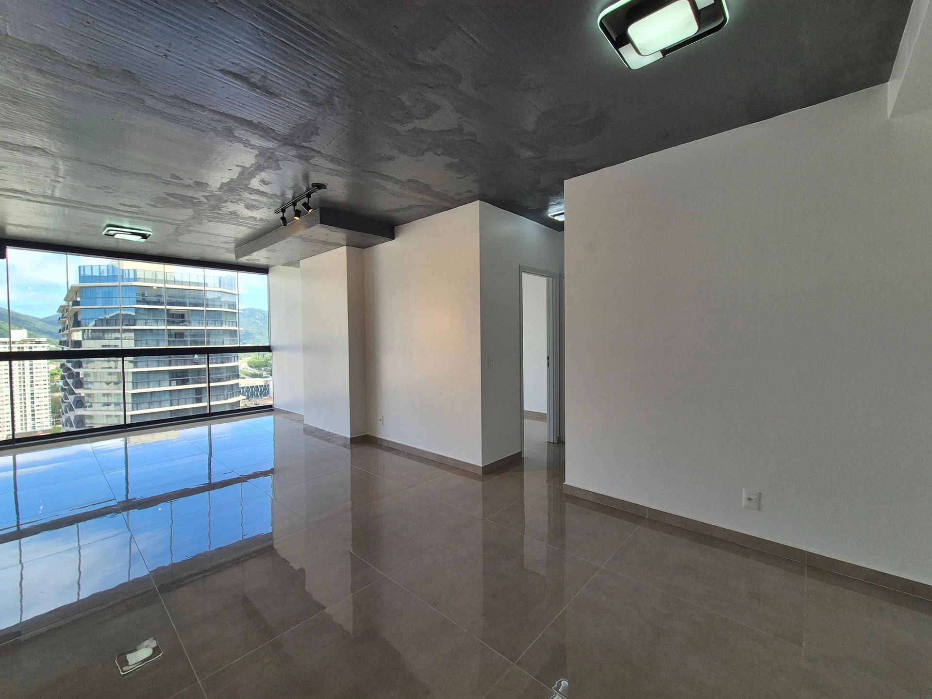 Washing machine in a 2-bedroom apartment, 84 m² — photo 9