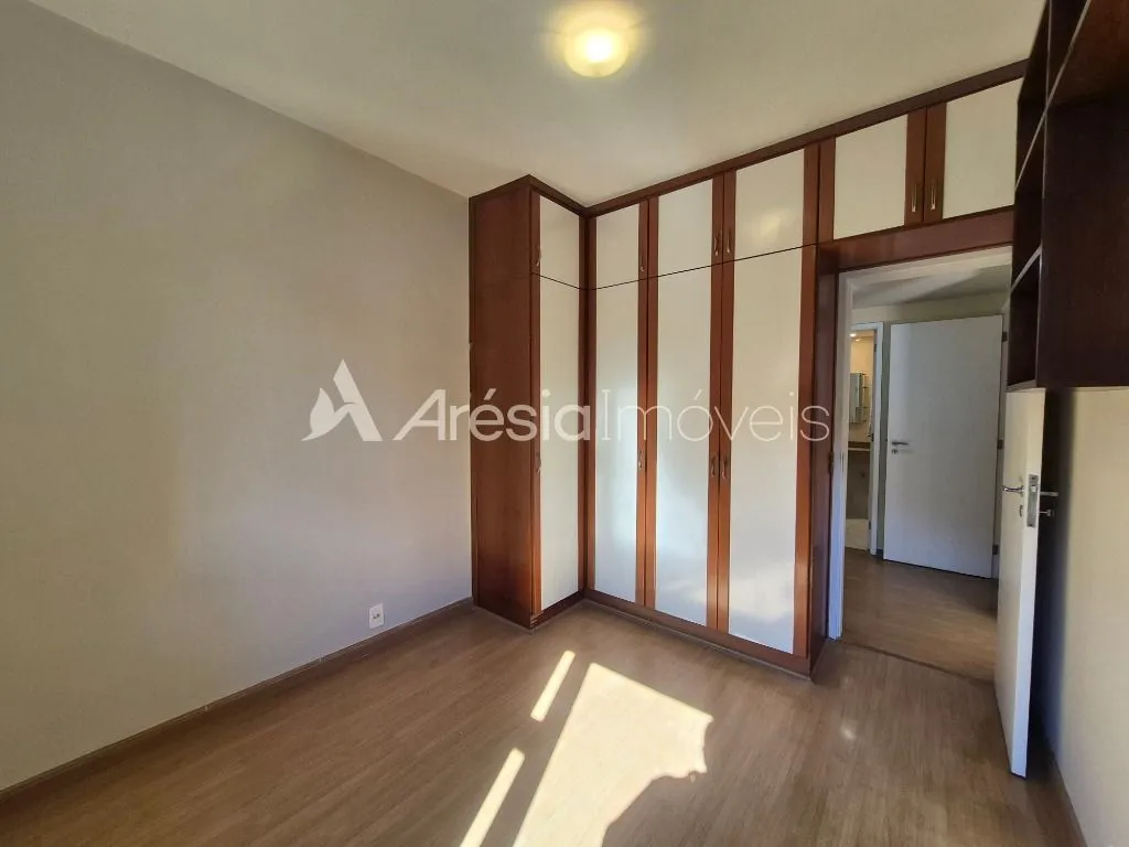 Apartment, 123 m², with wood or laminate floors — photo 34