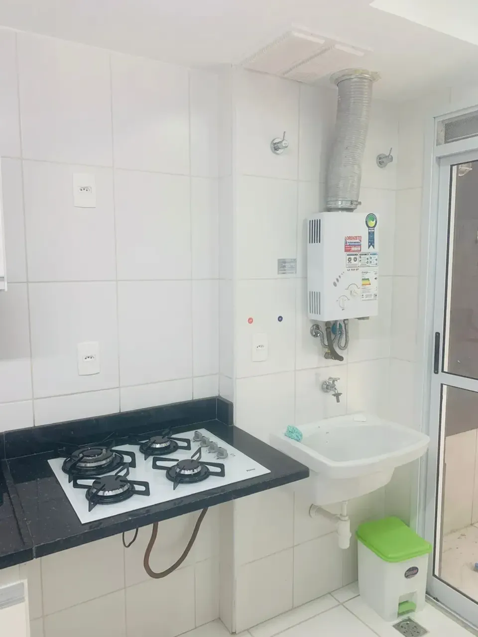 Furnished 70 m² apartment with 1 bedroom and 2 bathrooms plus gas kitchen — photo 3