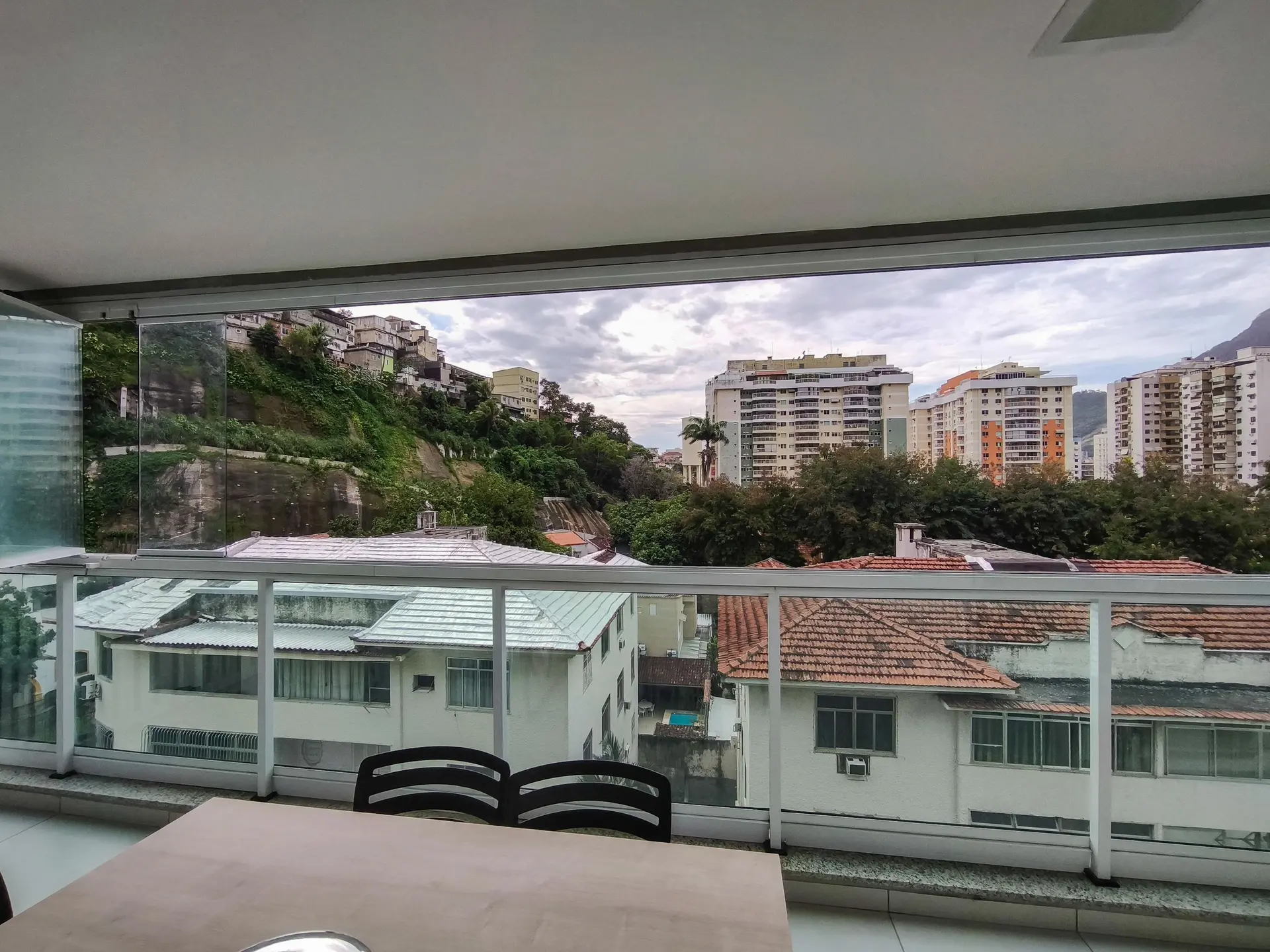 Furnished 2-bedroom apartment with private garden — photo 67