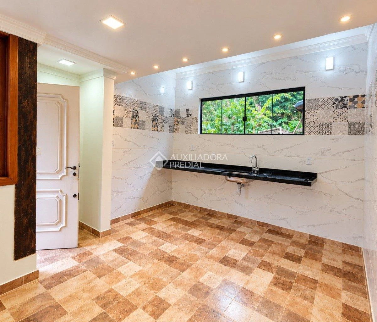 House, 100 m², with a water view — photo 42