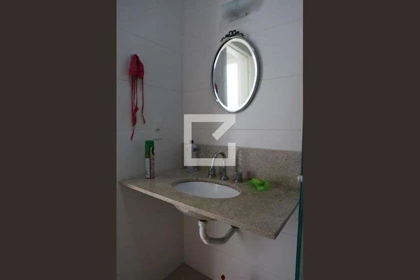 1-bedroom apartment with a balcony and private BBQ — photo 18
