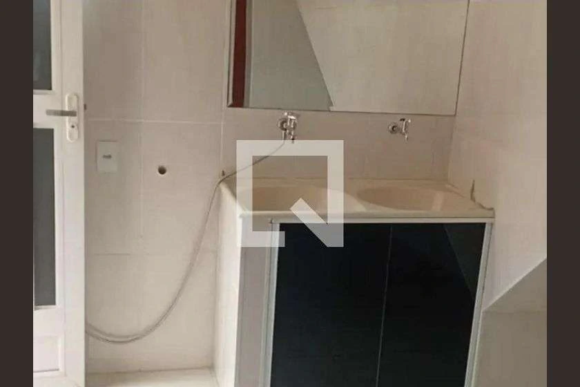 Casa para locação com 2 quartos e chuveiro elétrico — photo 4