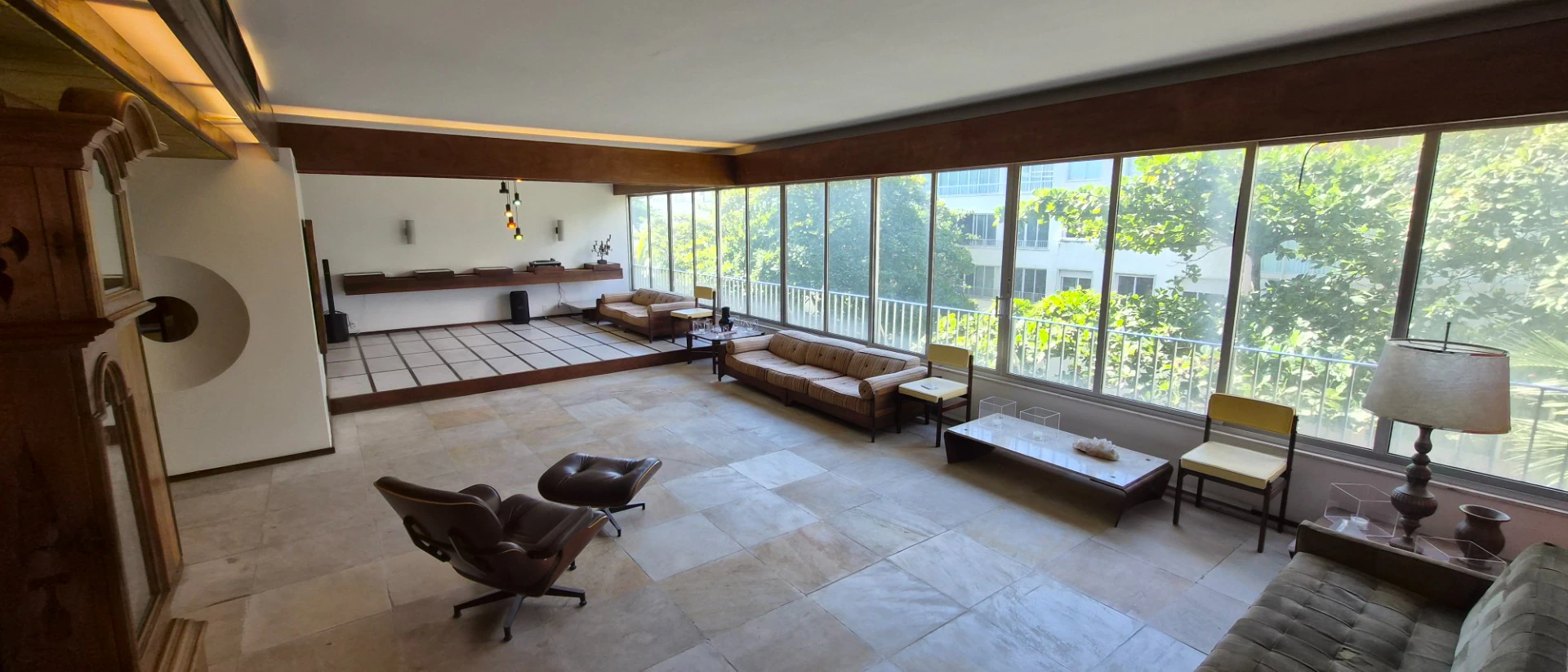 Apartamento com 4 quartos e 300 m², 1 suíte e 4 banheiros — photo 5