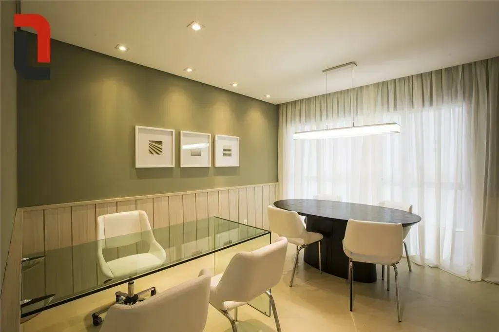 3-bedroom apartment with a grill on the balcony — photo 27