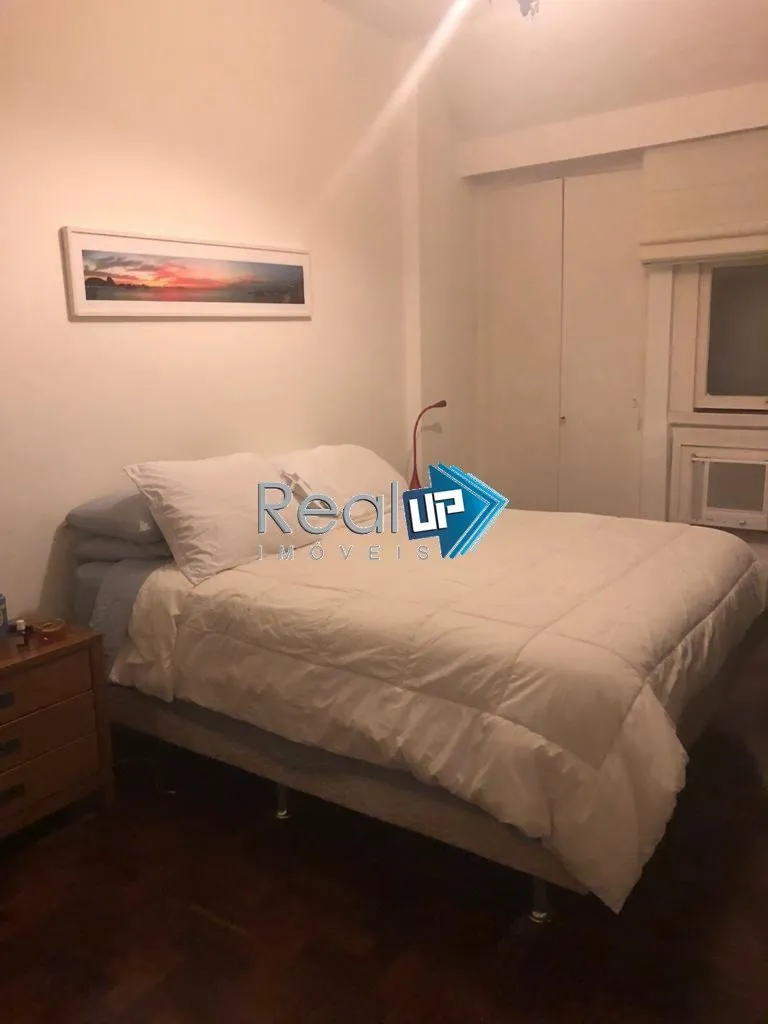 Furnished apartment with 4 bedrooms and an open kitchen — photo 17
