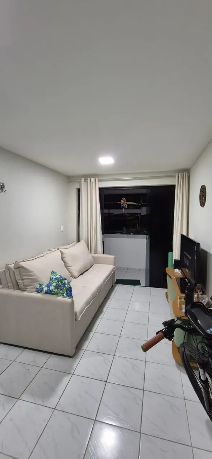 3-bedroom apartment with a washing machine — photo 14