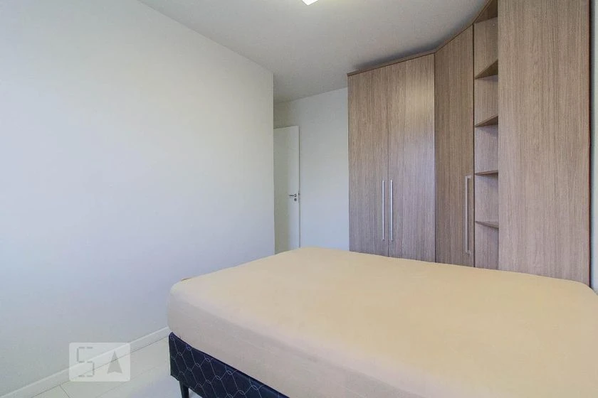 Furnished 1-bedroom apartment with 1 bathroom — photo 9