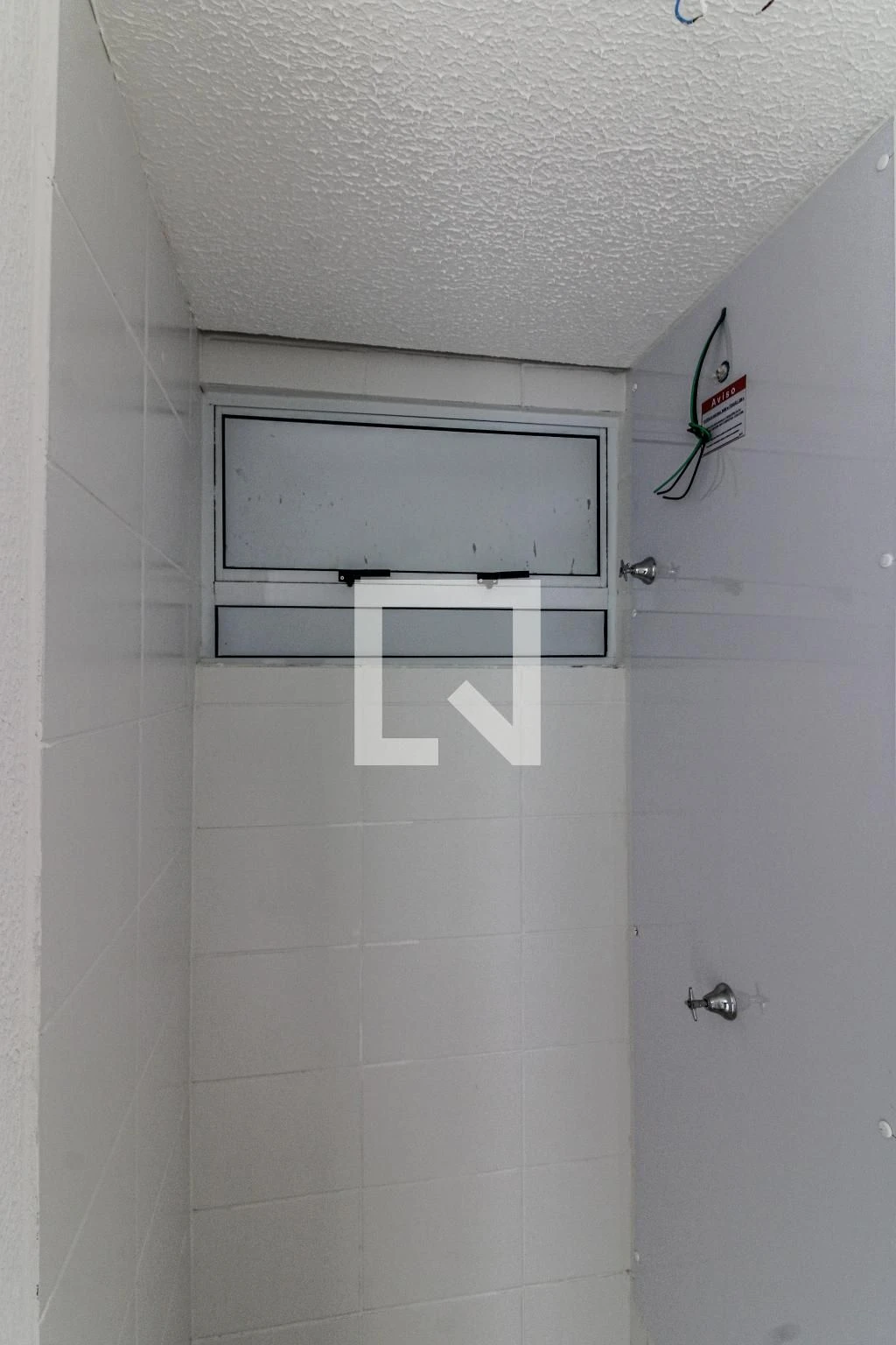 Apartamento de 2 quartos em condomínio com piscina — photo 37