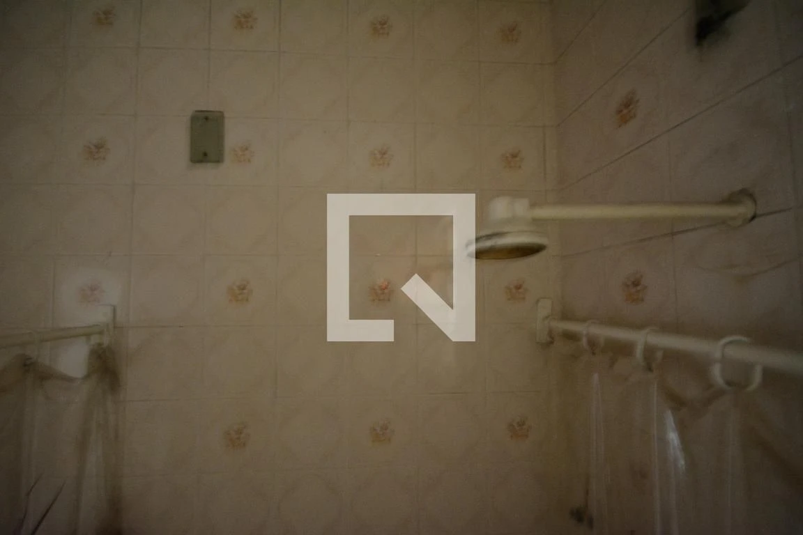 2-bedroom apartment with 1 bathroom, no parking space — photo 34
