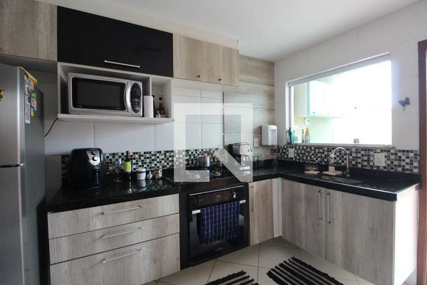 200 m² apartment with 3 en-suite bedrooms and balcony — photo 29