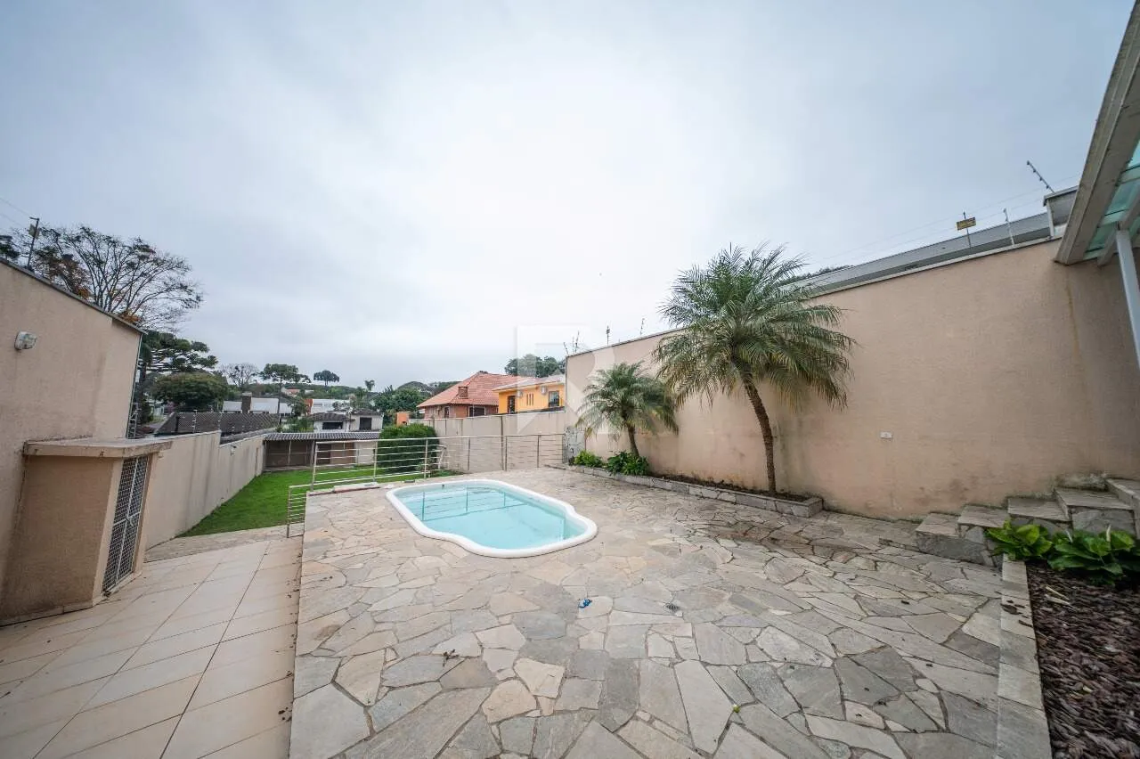 Casa com piscina, jardim e 4 quartos — photo 59