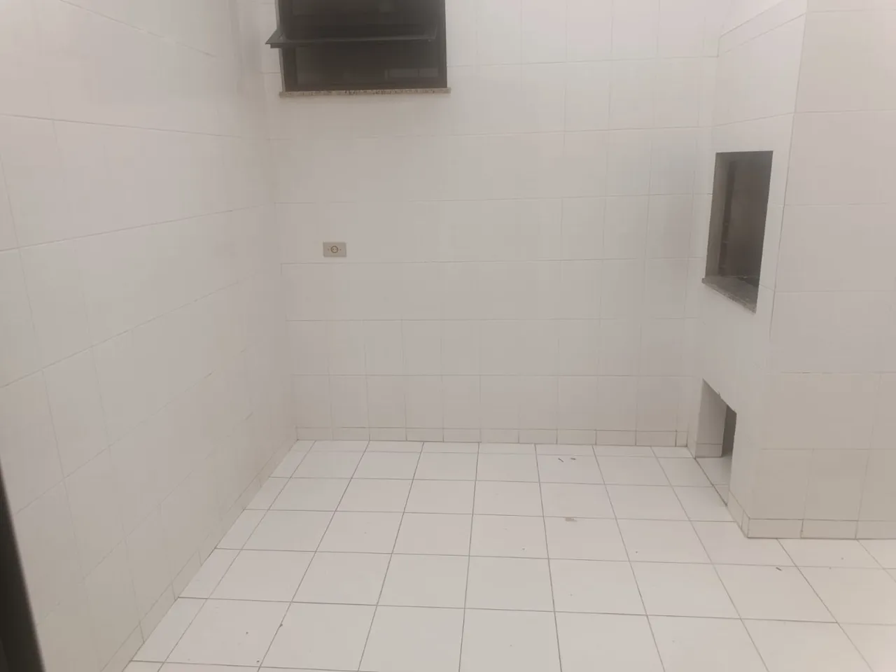 Квартира в оренду з 3 спальнями та 1 місцем паркування — photo 4