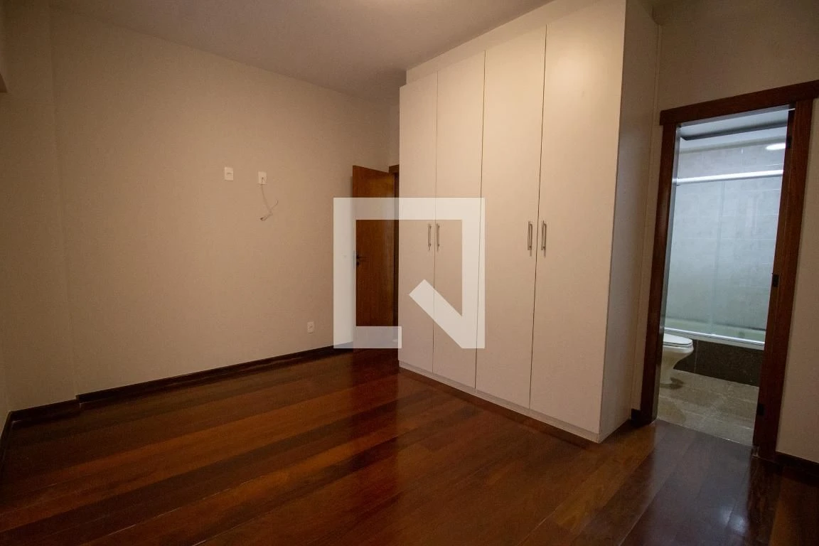 Apartment, 184 m², with a bathtub — photo 6