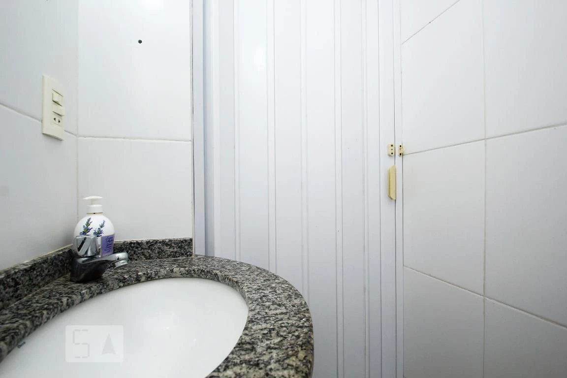 Washing machine in a 2-bedroom apartment, 74 m² — photo 17