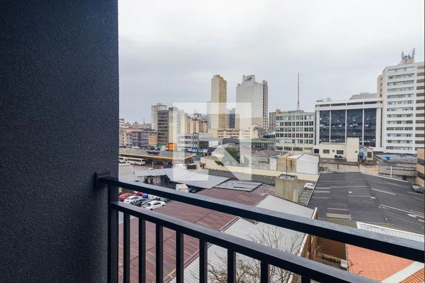 Furnished studio, 21 m², with floor-to-ceiling windows — photo 16
