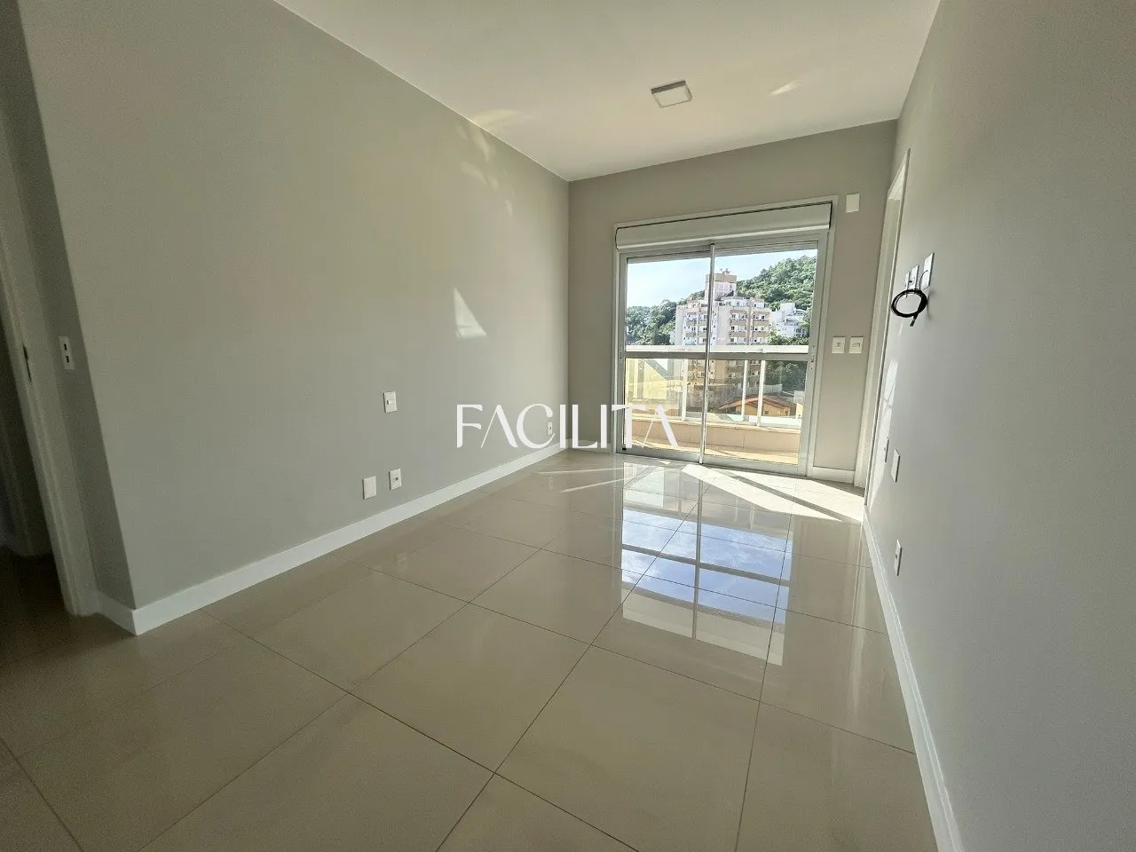 Furnished 2-bedroom apartment with balcony grill and 76 m² — photo 12