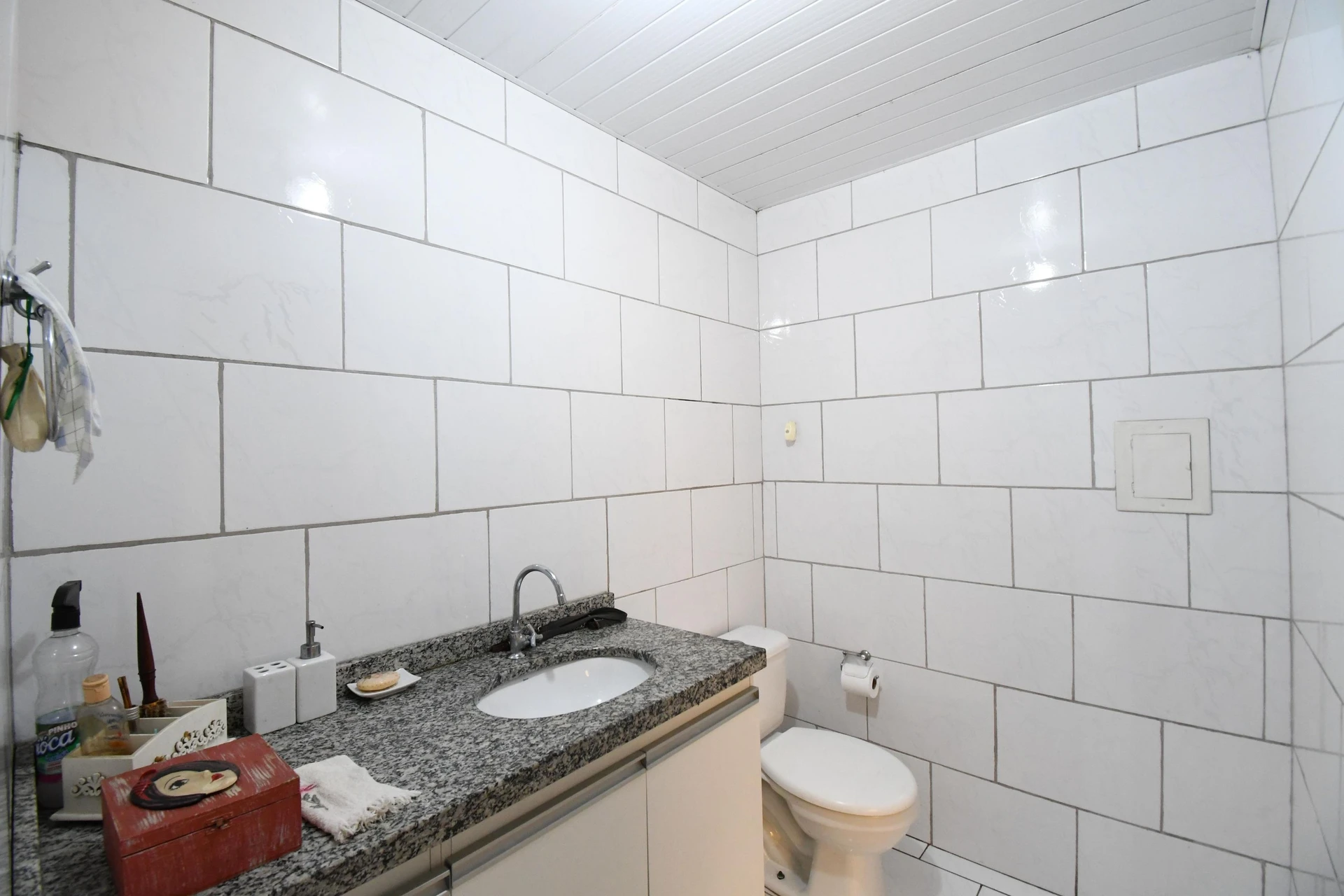 Casa de 55 m² con lavadora y balcón cerrado con vidrio — photo 48