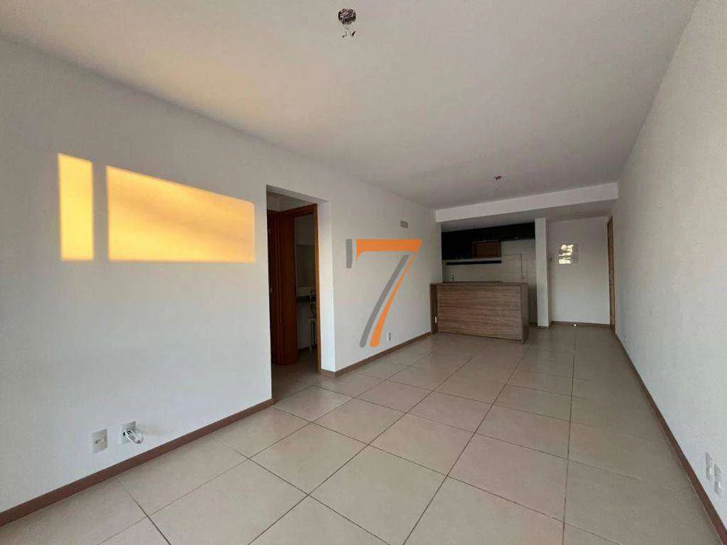 Rental apartment 337 m² with 3 bedrooms and 1 en-suite — photo 6