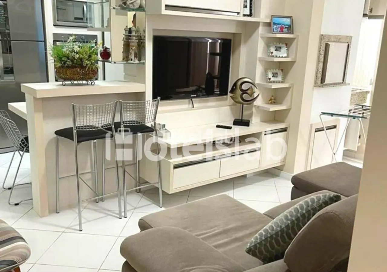 2-bedroom apartment, 1 with its own bathroom, 65 m² — photo 3