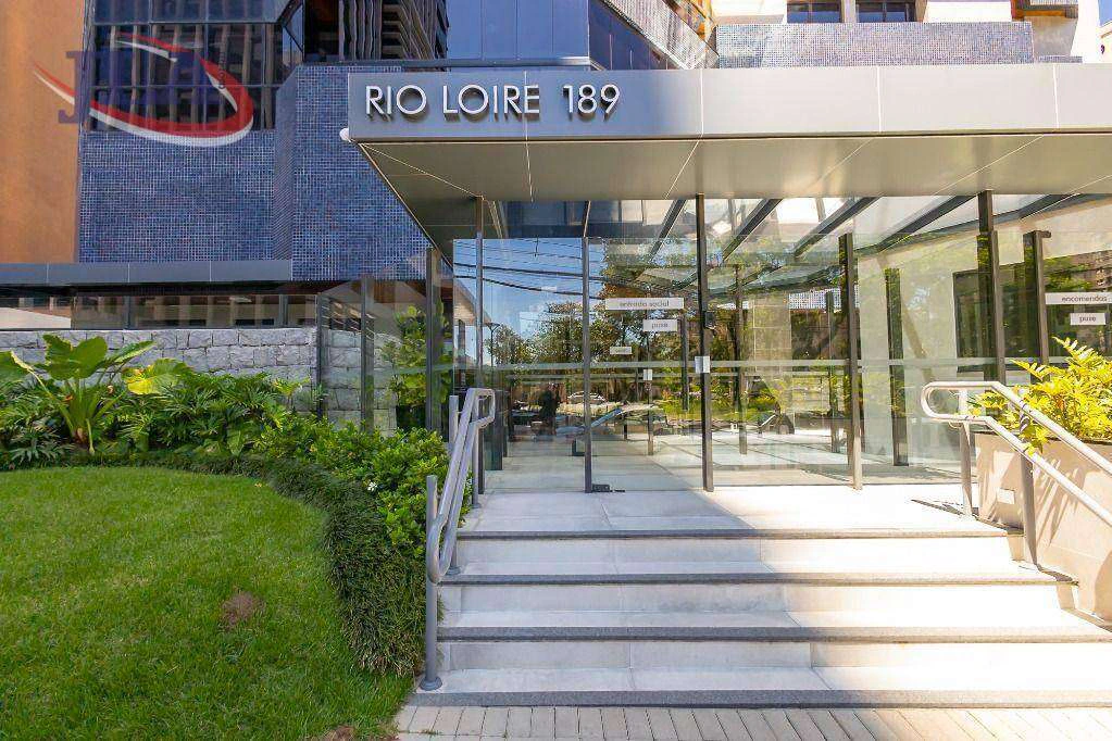 Apartamento en alquiler con 3 dormitorios y 379 m² — photo 3