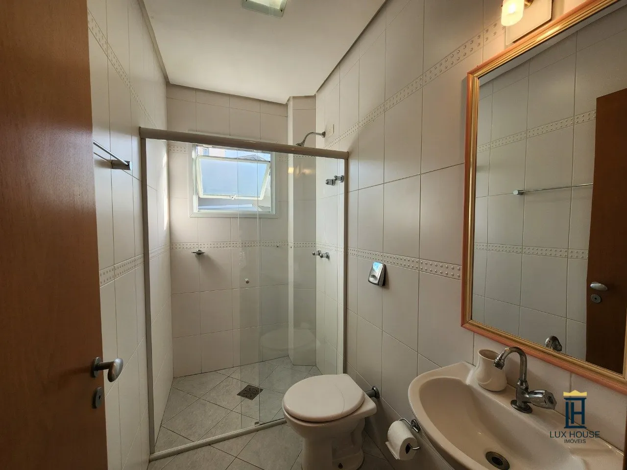 Casa amueblada con 6 dormitorios y 600 m² — photo 26