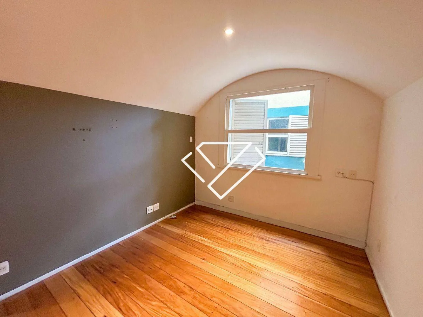 4 quartos e jacuzzi: apartamento de 172 m² — photo 7