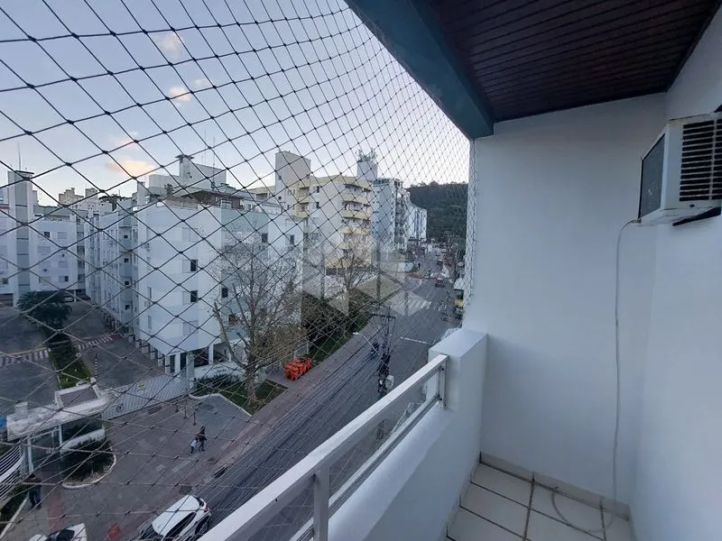 Студия 30 м² с рабочим местом и стиральной машиной — photo 6
