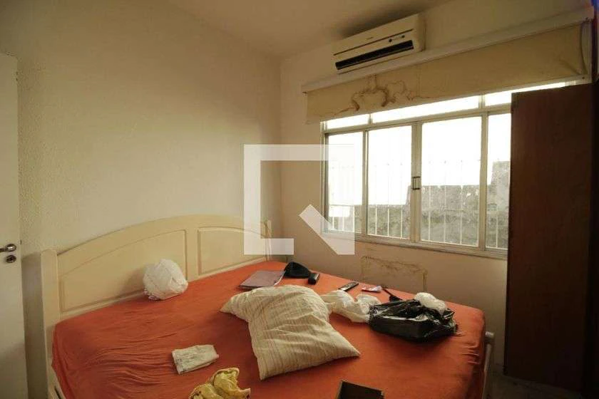 Casa de 381 m² com 7 quartos, 4 banheiros e jardim — photo 22