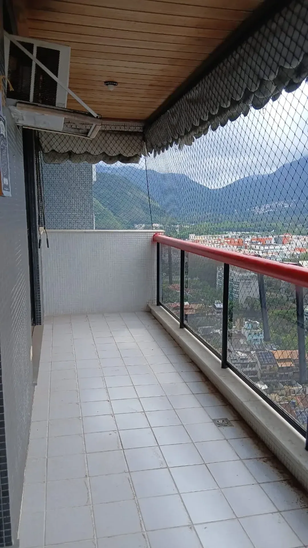 Вид на воду та 3 спальні: квартира 105 м² — photo 10