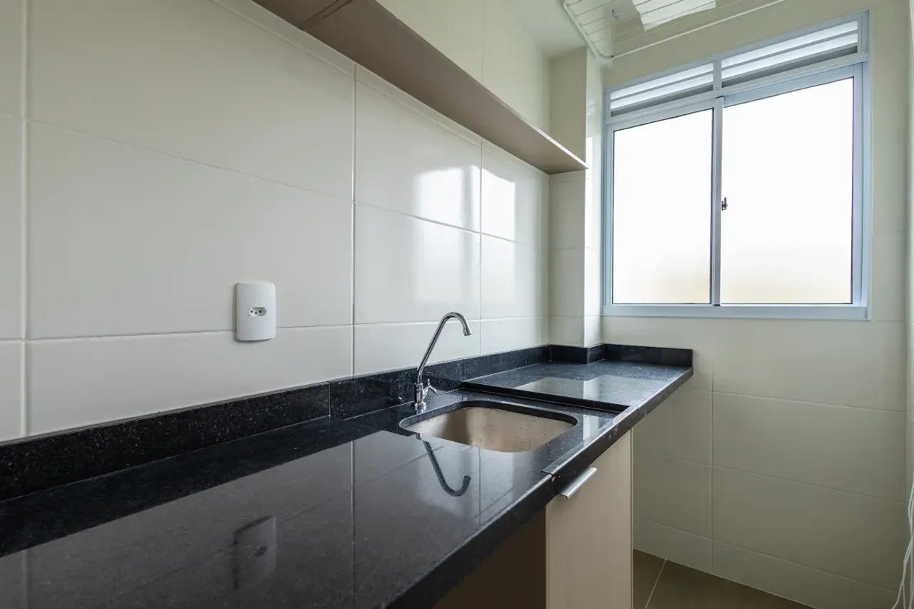 2-bedroom apartment with a washing machine in Curitiba — photo 36