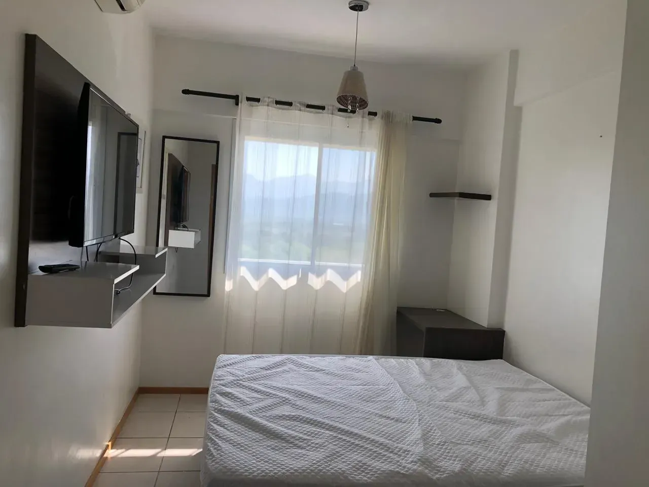 75 m² rental apartment with 2 bedrooms and glass balcony — photo 3