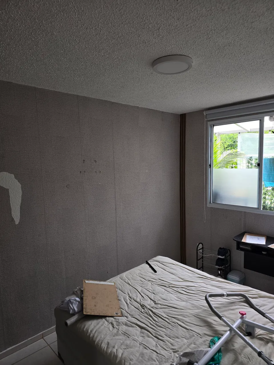 2-bedroom apartment in a building with a pool — photo 2
