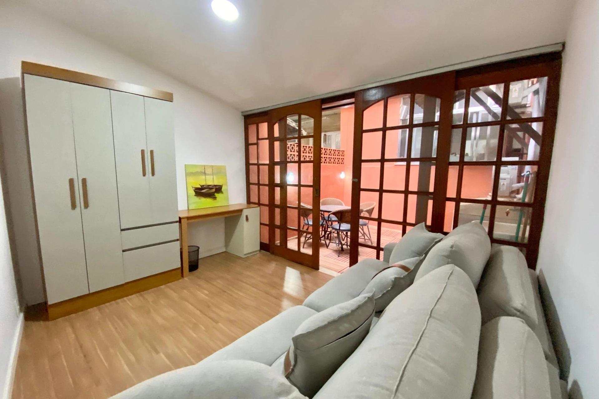 2-bedroom apartment with a private BBQ — photo 8