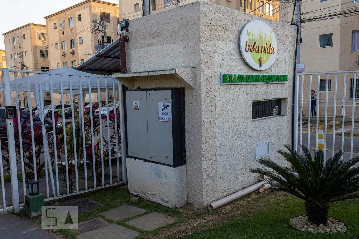 Apartamento com 2 quartos e área de lavanderia — photo 13
